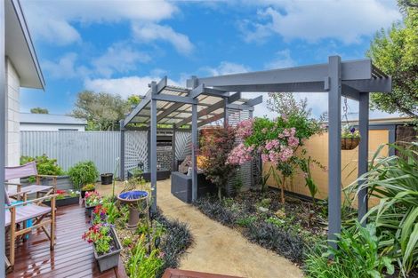 Photo of property in 6a Kauri Street, Taradale, Napier, 4112