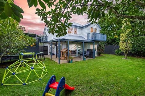 Photo of property in 2/41 Colwill Road, Massey, Auckland, 0614