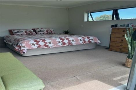 Photo of property in 51 Hadley Wood Drive, Wattle Downs, Auckland, 2103