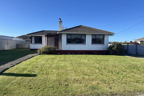 Photo of property in 12 Betten Street, Waimate, 7924