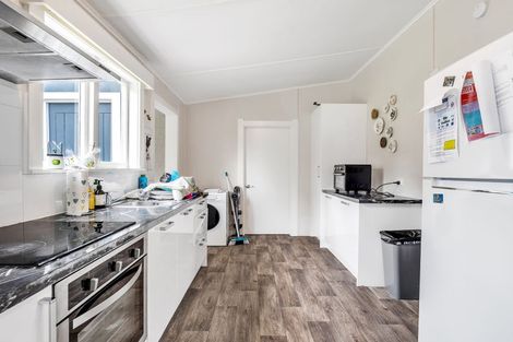Photo of property in 44 Pitt Street, Whanganui, 4500