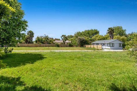 Photo of property in 120 Awaroa Road, Helensville, 0800