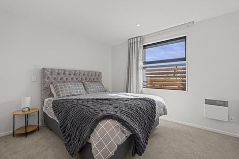 Photo of property in 2/130 Holly Road, St Albans, Christchurch, 8014