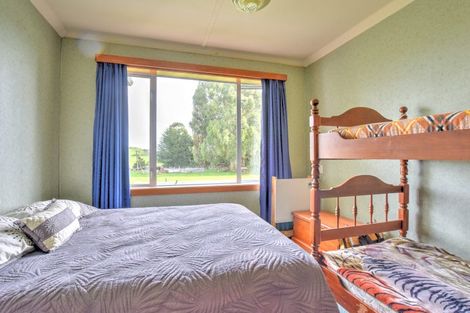 Photo of property in 28 Mandeville Road, Hokonui, Winton, 9782