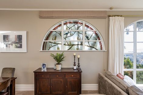 Photo of property in 74 Mortimer Terrace, Brooklyn, Wellington, 6021