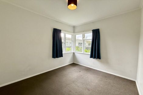 Photo of property in 11 Seddon Street, Naenae, Lower Hutt, 5011