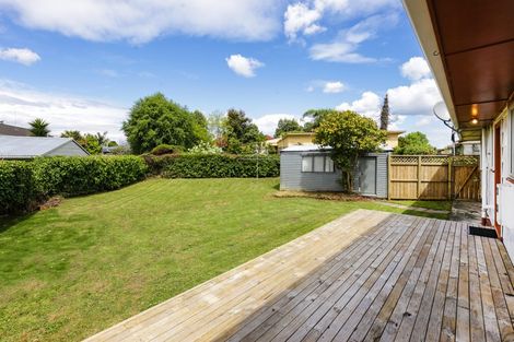 Photo of property in 4 Forest Hill Road, Henderson, Auckland, 0612