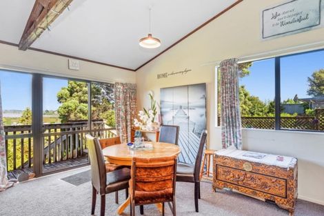 Photo of property in 27 Carlton Street, Bellevue, Tauranga, 3110