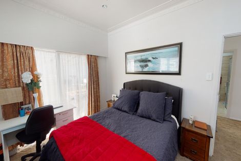 Photo of property in 110 Manuroa Road, Takanini, 2112