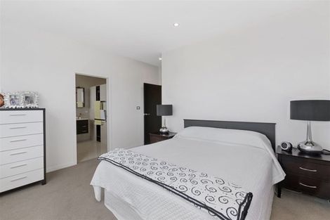 Photo of property in 7 Pacific Parade, Army Bay, Whangaparaoa, 0930