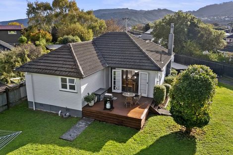 Photo of property in 9 Huia Grove, Elderslea, Upper Hutt, 5018