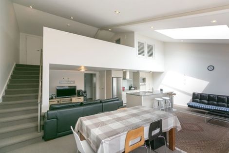 Photo of property in 2/2 Buller Street, New Plymouth, 4310