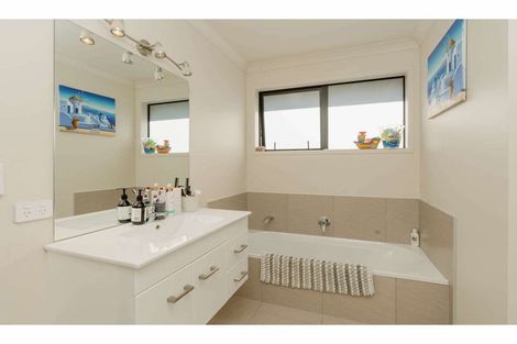 Photo of property in 12b Jacaranda Place, Parklands, Christchurch, 8083