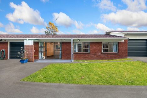 Photo of property in 2/20 Roulston Street, Pukekohe, 2120
