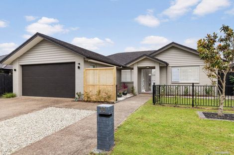 Photo of property in 30 Castellina Drive, Karaka, Papakura, 2113