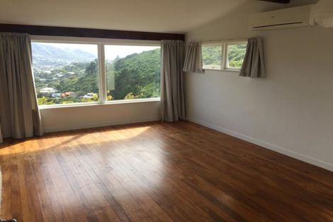 Photo of property in 55 Huntingdon Street, Northland, Wellington, 6012