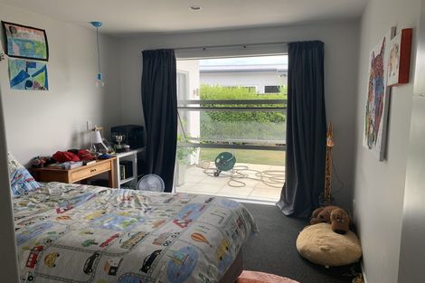 Photo of property in 16b Crown Close, Prebbleton, 7604