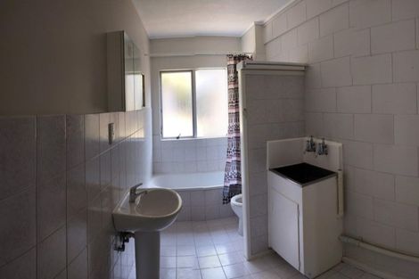 Photo of property in 5/48 Mcleod Road, Henderson, Auckland, 0612