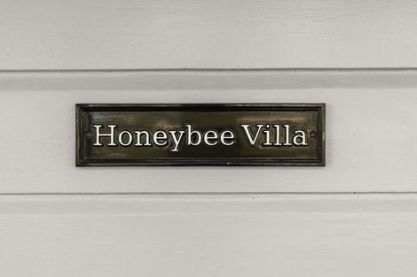 Photo of property in 102 Jellicoe Street, Martinborough, 5711