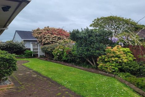 Photo of property in 2/66 Marne Road, Papakura, 2110