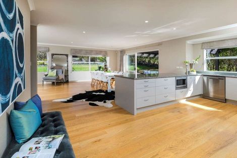 Photo of property in 197 Millwater Parkway, Silverdale, 0932