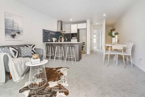 Photo of property in 12u5 Scotland Place, Hillcrest, Hamilton, 3216