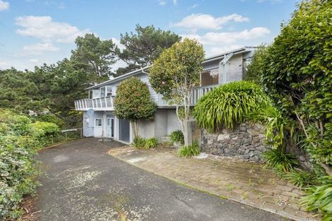 Photo of property in 14 Glen Alton Avenue, Paparangi, Wellington, 6037