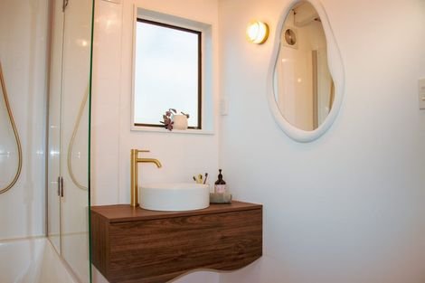 Photo of property in 13a East Street, Raglan, 3225