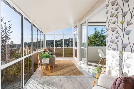 Photo of property in 39 Whareora Terrace, Cashmere, Christchurch, 8022