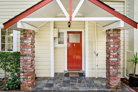 Photo of property in 13 Miro Street, Eastbourne, Lower Hutt, 5013