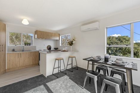 Photo of property in 25 Tawa Road, Te Atatu Peninsula, Auckland, 0610