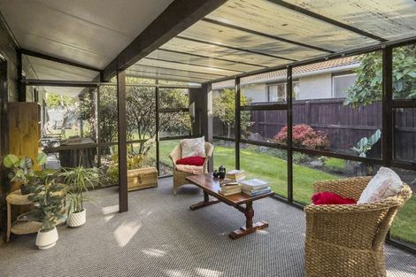 Photo of property in 76 Solomon Avenue, Redwood, Christchurch, 8051