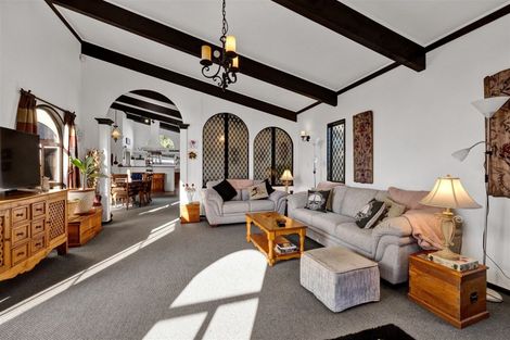 Photo of property in 15 Kowhai Street, Hawera, 4610