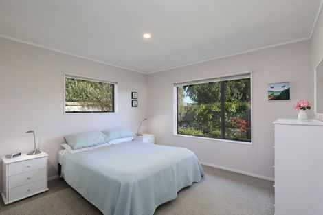 Photo of property in 21 Arbor-lea Avenue, Richmond, 7020
