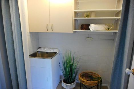 Photo of property in 85 Churton Drive, Churton Park, Wellington, 6037