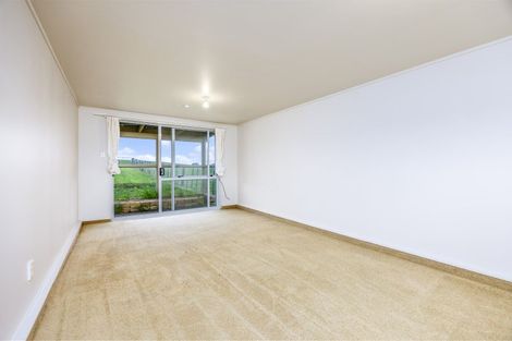 Photo of property in 56a Coster Road, Muriwai, Waimauku, 0881