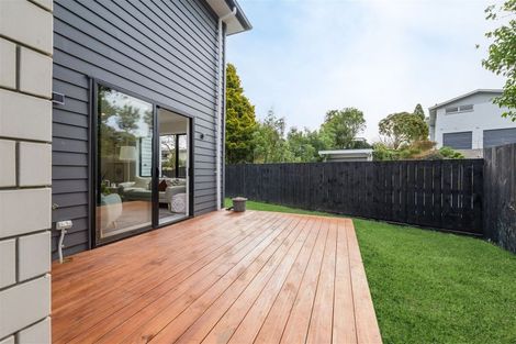 Photo of property in 24u1 Mclaren Place, Chedworth, Hamilton, 3210