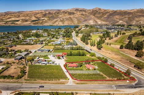 Photo of property in 1 Shortcut Road, Cromwell, 9310