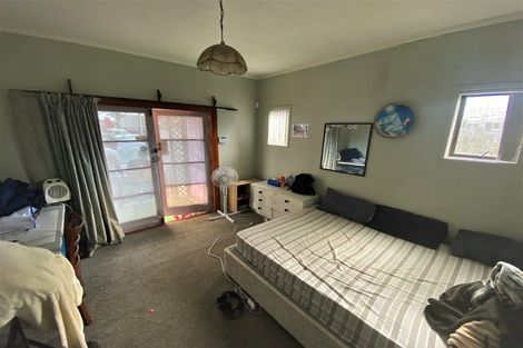 Photo of property in 8 Freyberg Avenue, Papatoetoe, Auckland, 2104