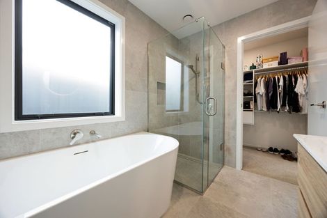 Photo of property in 16 Lumino Terrace, Peacocke, Hamilton, 3206