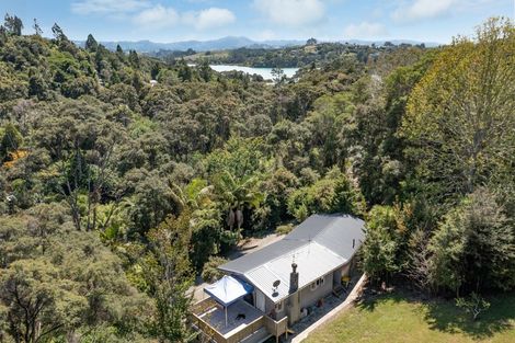 Photo of property in 1060 Sandspit Road, Sandspit, Warkworth, 0982