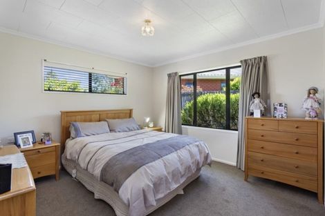 Photo of property in 13 Harewood Road, Oxford, 7430