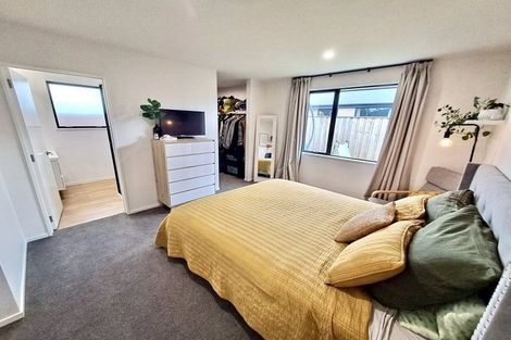 Photo of property in 6 Classic Lane, Rolleston, 7614