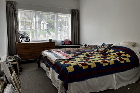 Photo of property in 10 Gordon Street, Newtown, Wellington, 6021