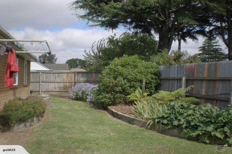 Photo of property in 30b Roche Avenue, Upper Riccarton, Christchurch, 8041