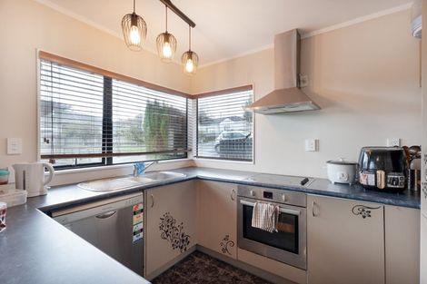 Photo of property in 1/43 Rose Street, Ranui, Porirua, 5024