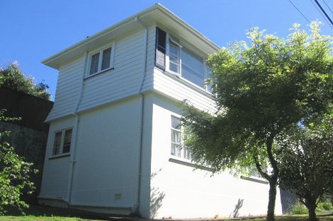 Photo of property in 3a Sydenham Street, Northland, Wellington, 6012