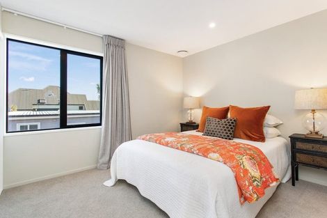 Photo of property in 127 Hamilton Avenue, Ilam, Christchurch, 8041