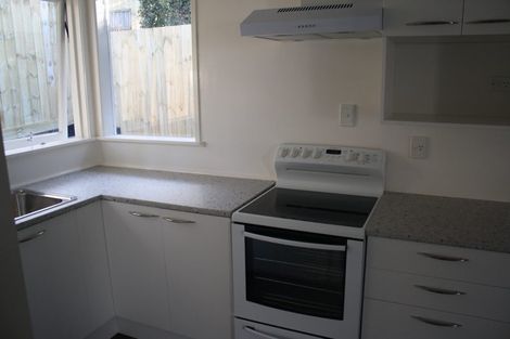 Photo of property in 2/119 Nile Road, Milford, Auckland, 0620