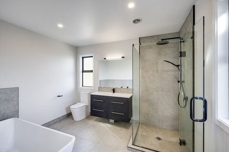 Photo of property in 24 Aspiring Drive, Poraiti, Napier, 4112